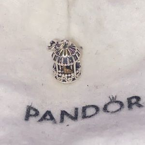 Pandora retired ‘Songbird’ Charm